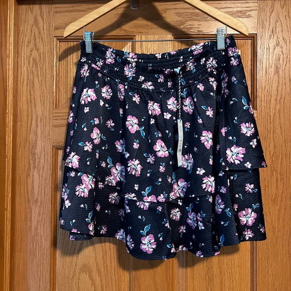 Draper James Floral Skirt - Picture 2 of 5